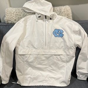 UNC Tar Heels rain/windbreaker.